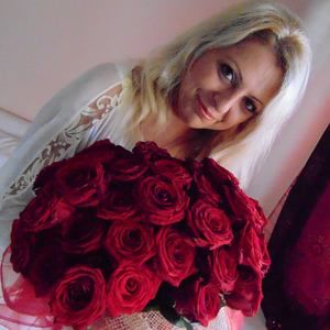 Meet your Posher, Daniela